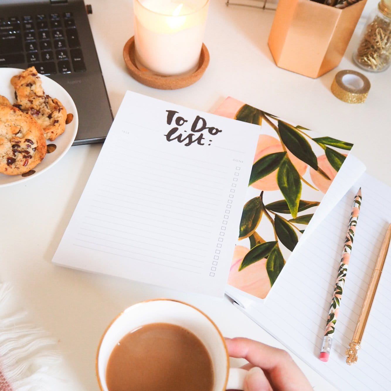 Minimal To Do List Notepad